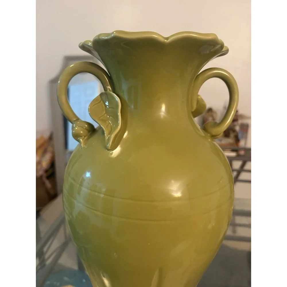 VTG Avocado Chartreuse Green Ceramic Urn Vase Double Handle Scalloped Rim 16